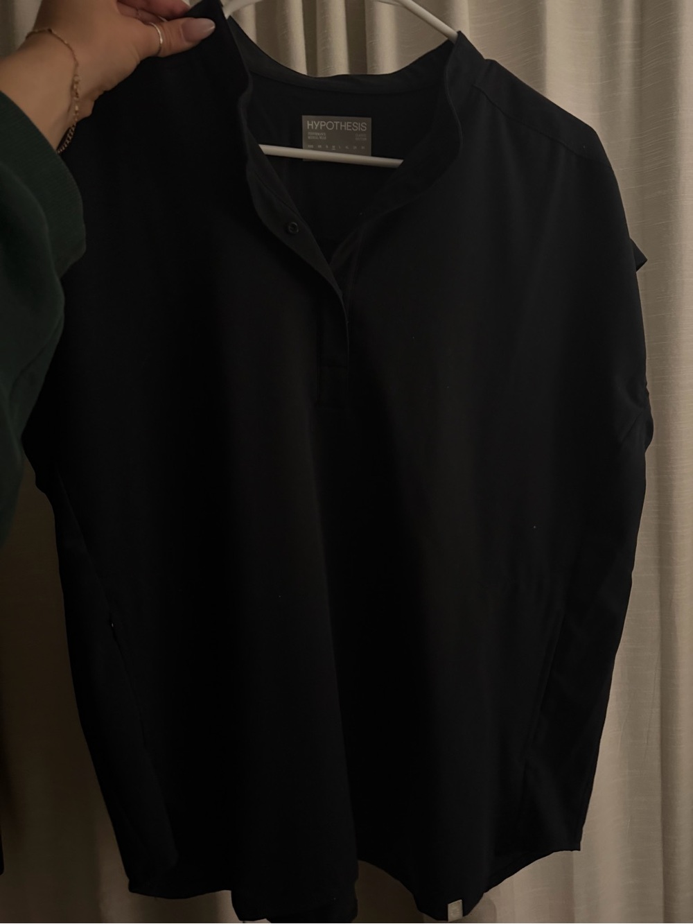 Hypothesis Scrub top - Picture 2 of 4